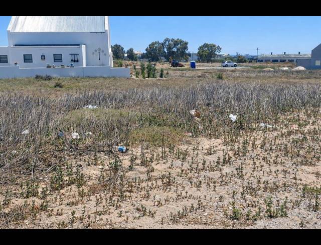 LAND FOR SALE IN HARBOUR LIGHTS